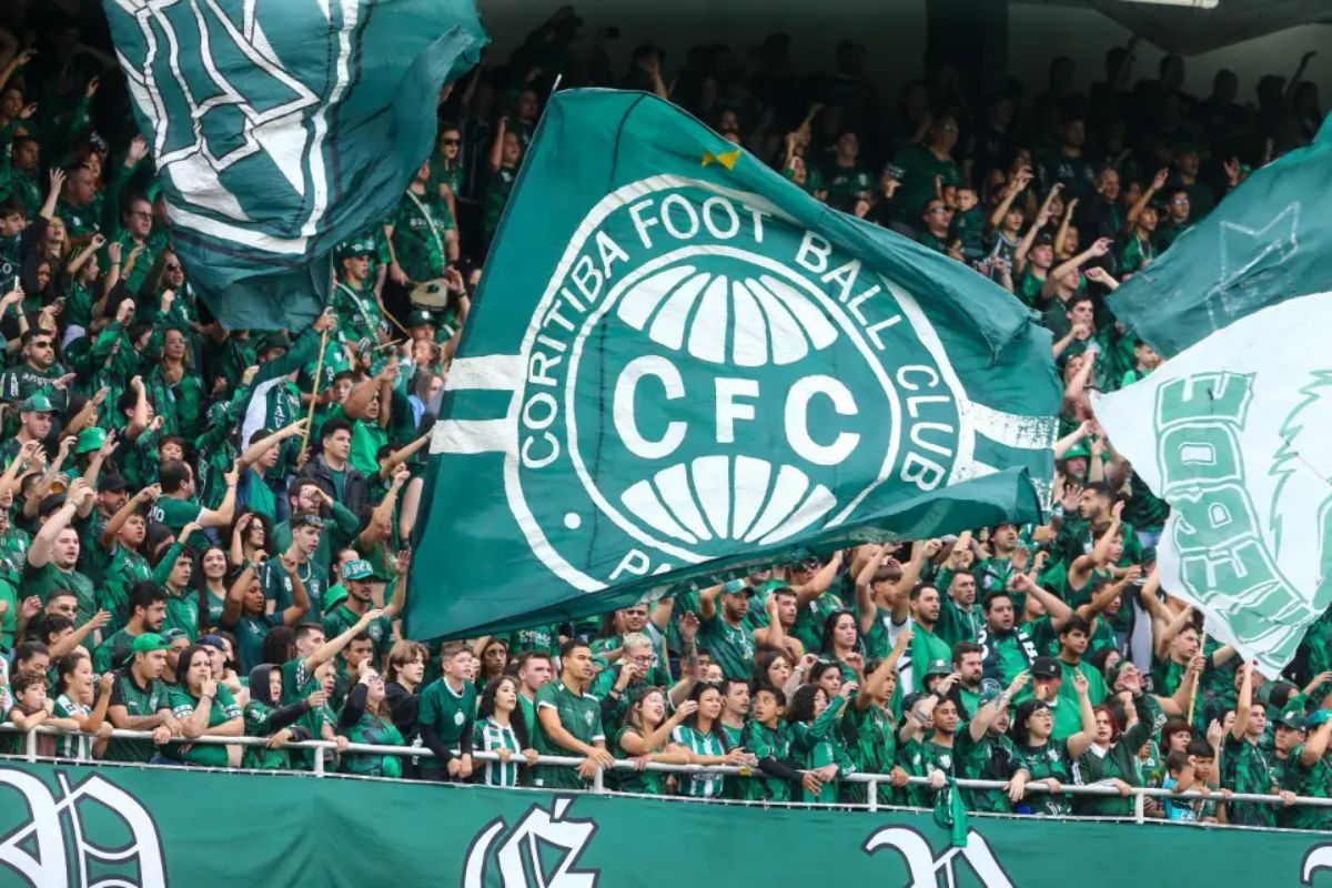 COXA CLASSIFICADO PARA A SÉRIE A